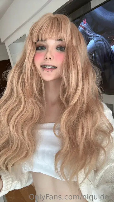 nicole
